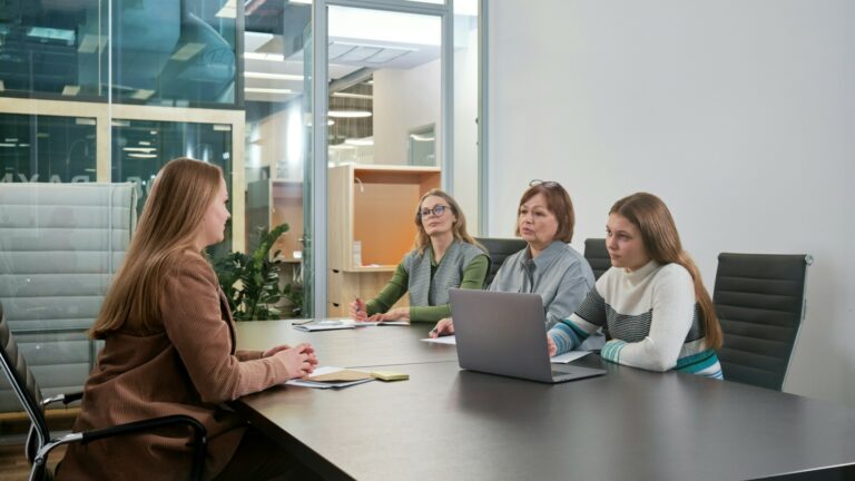 logiciel de gestion des congés et absences